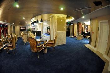 Chongqing Alexander Hotel מראה חיצוני תמונה
