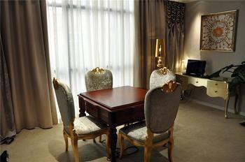 Chongqing Alexander Hotel מראה חיצוני תמונה
