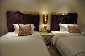 Chongqing Alexander Hotel מראה חיצוני תמונה
